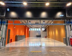 Carros Centre (D25), Factory #632380591